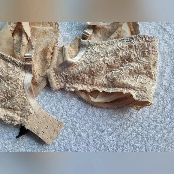 Beige Lace Bra 40DDD underwire Three hooks Smart and Sexy - Picture 11 of 16